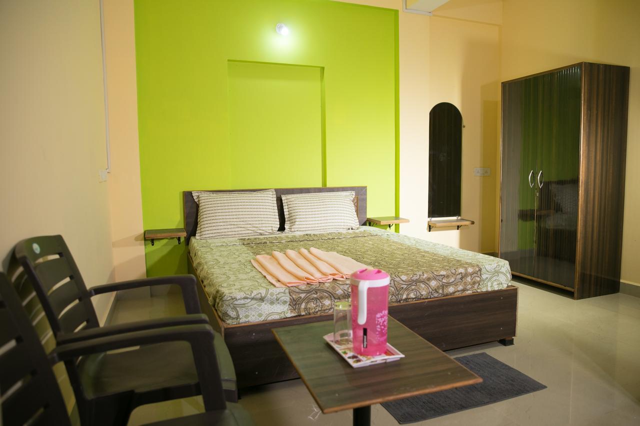 Bliss Holiday In Calangute Bagian luar foto