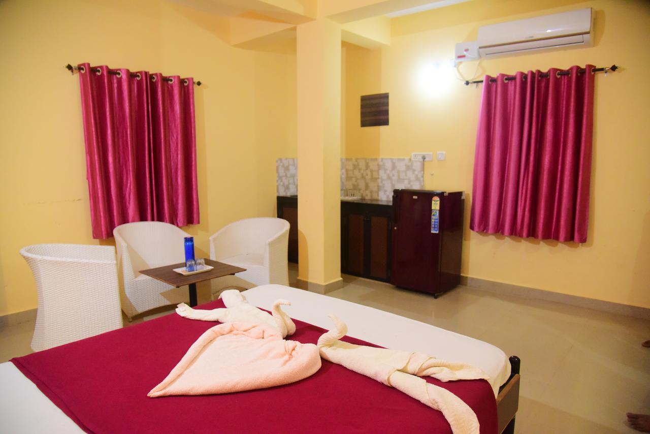 Bliss Holiday In Calangute Bagian luar foto
