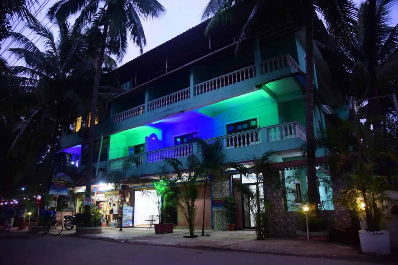 Bliss Holiday In Calangute Bagian luar foto