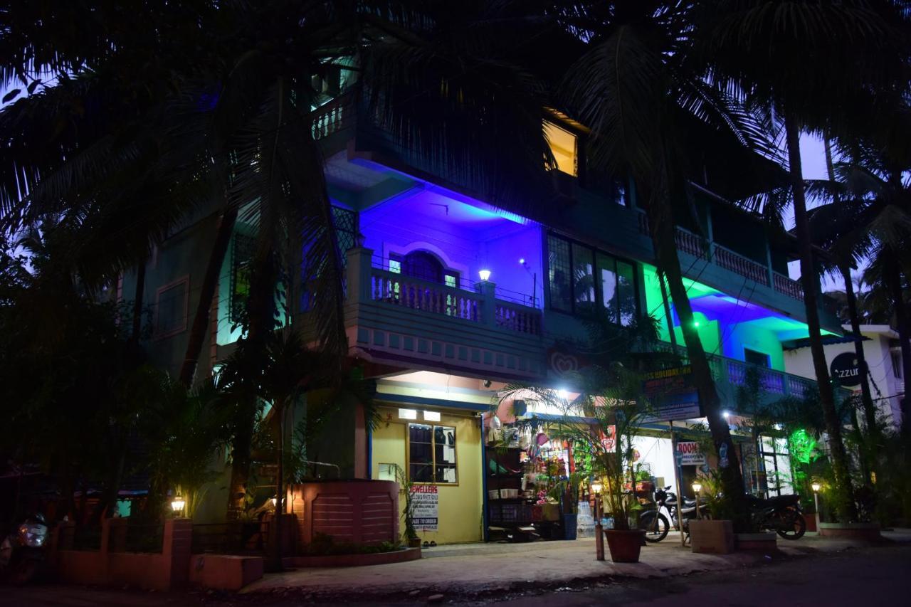 Bliss Holiday In Calangute Bagian luar foto